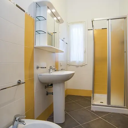Noemi Casa Benarifi